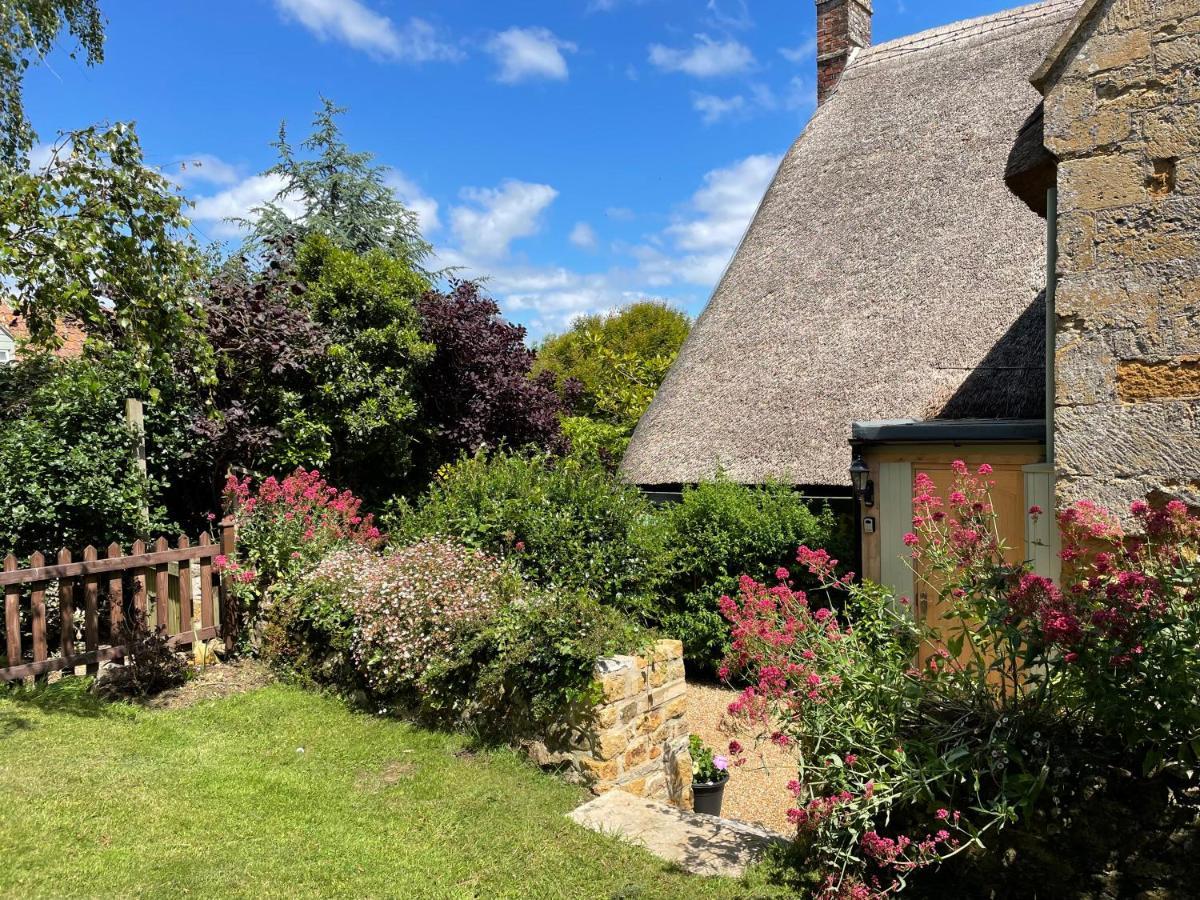 The Burrow Villa Chideock Exterior photo